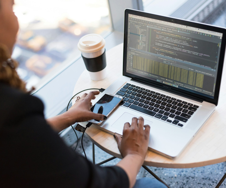 christina-wocintechchat-com-2JDDn7iSGH8-unsplash